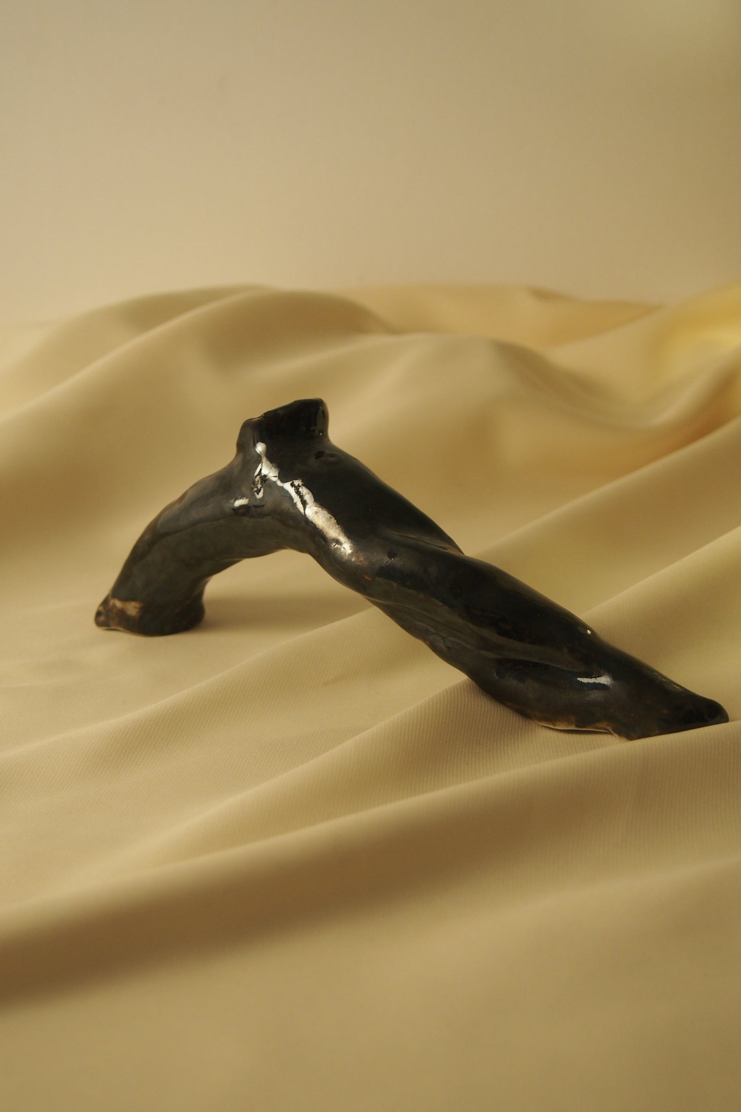 Burnt tree II, ceramic sculpture